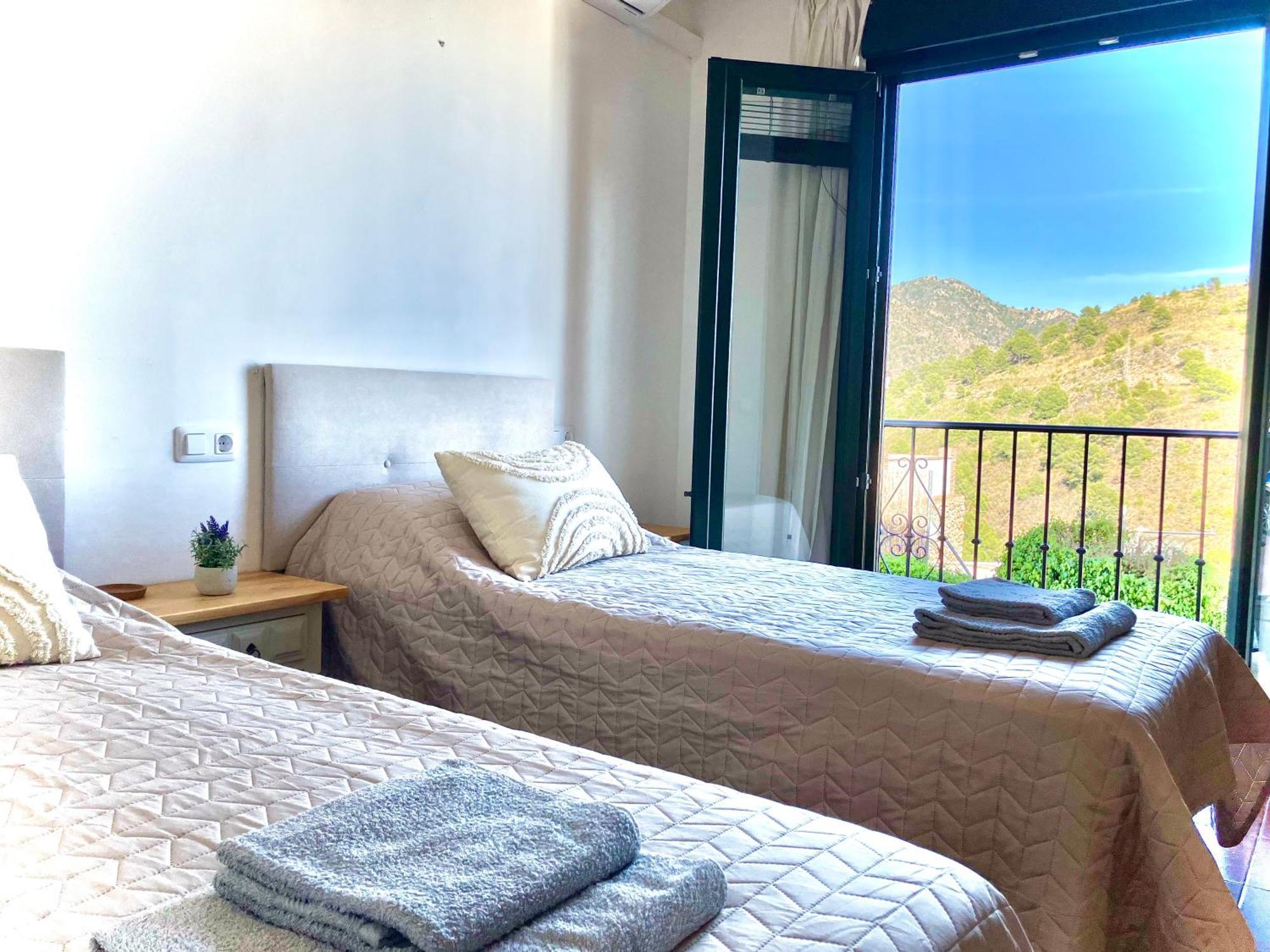 Buenos Suenos- Balcon De Frigiliana Apartment Екстериор снимка
